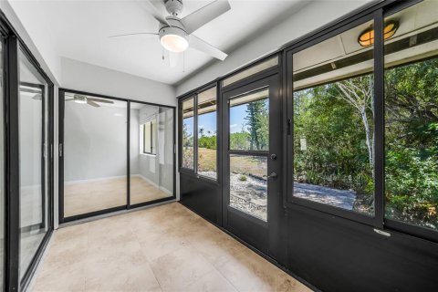 Copropriété à vendre à Punta Gorda, Floride: 2 chambres, 76.64 m2 № 1631477 - photo 25