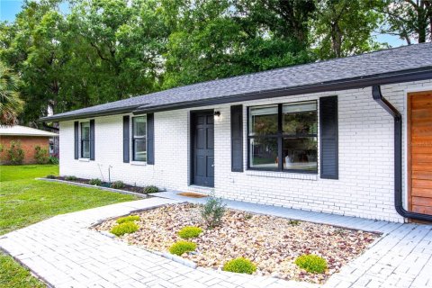 House in Starke, Florida 4 bedrooms, 132.39 sq.m. № 1796028 - photo 3