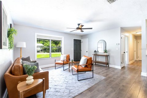House in Starke, Florida 4 bedrooms, 132.39 sq.m. № 1796028 - photo 6
