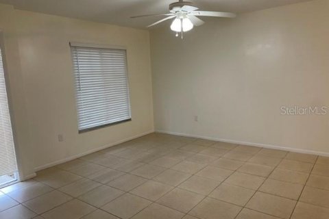 Villa ou maison à vendre à Sarasota, Floride: 2 chambres, 86.96 m2 № 1883322 - photo 6