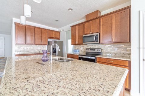 Villa ou maison à vendre à Orlando, Floride: 4 chambres, 194.35 m2 № 2309000 - photo 7