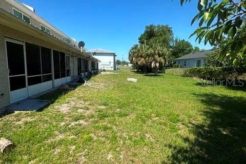 Immobilier commercial à vendre à Deltona, Floride: 28 chambres, 1185.62 m2 № 2097430 - photo 5
