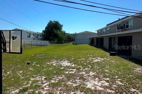 Immobilier commercial à vendre à Deltona, Floride: 28 chambres, 1185.62 m2 № 2097430 - photo 8