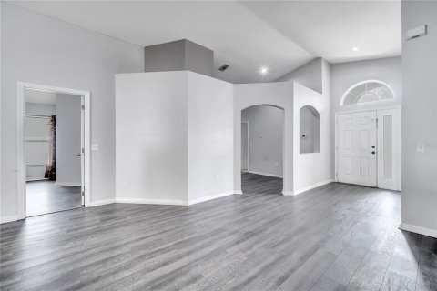 House in Orlando, Florida 3 bedrooms, 135.36 sq.m. № 1761484 - photo 3