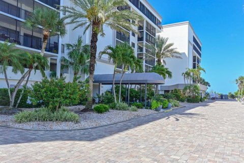 Condominio en venta en Sarasota, Florida, 3 dormitorios, 163.79 m2 № 1855711 - foto 2