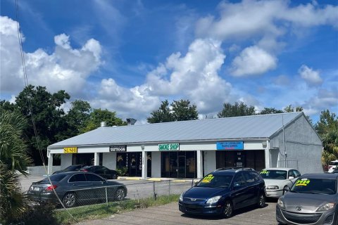 Propiedad comercial en alquiler en Longwood, Florida № 1379788 - foto 2