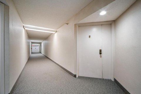 Copropriété à vendre à Clearwater, Floride: 2 chambres, 106.84 m2 № 2399257 - photo 6