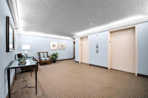 Copropriété à vendre à Clearwater, Floride: 2 chambres, 106.84 m2 № 2399257 - photo 5