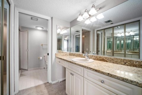 Copropriété à vendre à Clearwater, Floride: 2 chambres, 106.84 m2 № 2399257 - photo 28