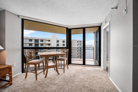 Copropriété à vendre à Clearwater, Floride: 2 chambres, 106.84 m2 № 2399257 - photo 19