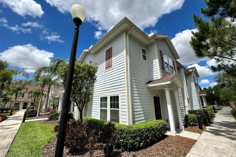 Touwnhouse à vendre à Kissimmee, Floride: 4 chambres, 157.38 m2 № 1562477 - photo 1