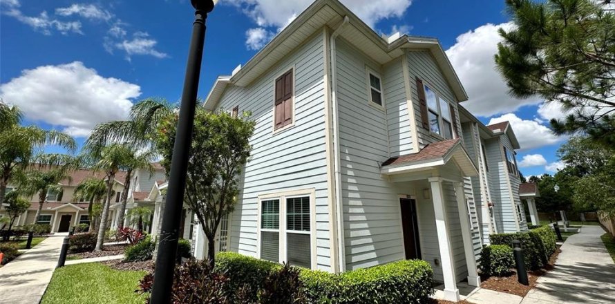 Touwnhouse à Kissimmee, Floride 4 chambres, 157.38 m2 № 1562477