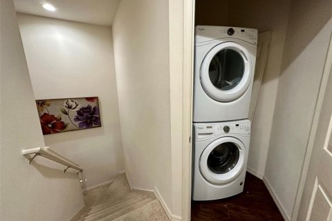 Touwnhouse à vendre à Kissimmee, Floride: 4 chambres, 157.38 m2 № 1562477 - photo 9