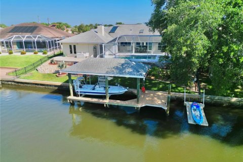 Casa en venta en Palm Coast, Florida, 4 dormitorios, 252.6 m2 № 1747036 - foto 4