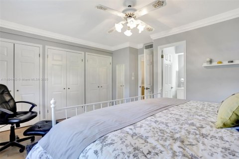 Condo in Lauderhill, Florida, 2 bedrooms  № 1946970 - photo 21