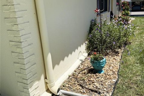 Condo in Sun City Center, Florida, 1 bedroom  № 1849608 - photo 23