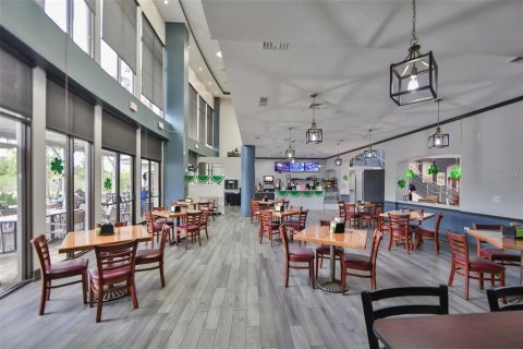 Condo in Sun City Center, Florida, 1 bedroom  № 1849608 - photo 4