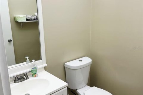 Condo in Sun City Center, Florida, 1 bedroom  № 1849608 - photo 19