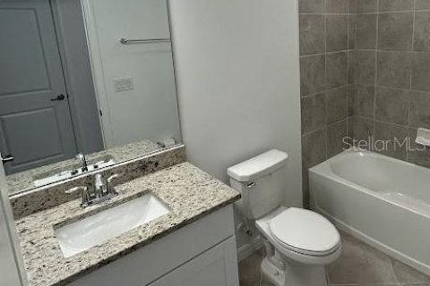 House in Port Charlotte, Florida 4 bedrooms, 188.78 sq.m. № 1622779 - photo 16
