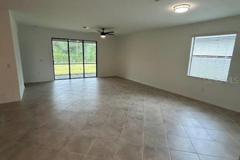 House in Port Charlotte, Florida 4 bedrooms, 188.78 sq.m. № 1622779 - photo 6