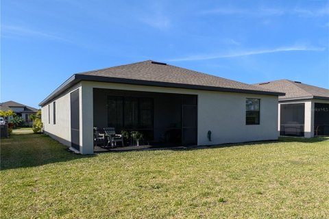 House in Port Charlotte, Florida 4 bedrooms, 188.78 sq.m. № 1622779 - photo 30