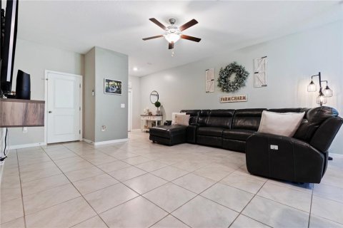 Adosado en venta en New Port Richey, Florida, 3 dormitorios, 154.78 m2 № 1811026 - foto 9