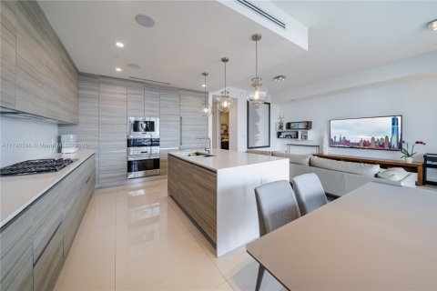 Condo in Aventura, Florida, 3 bedrooms  № 1863578 - photo 9