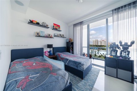 Condo in Aventura, Florida, 3 bedrooms  № 1863578 - photo 16