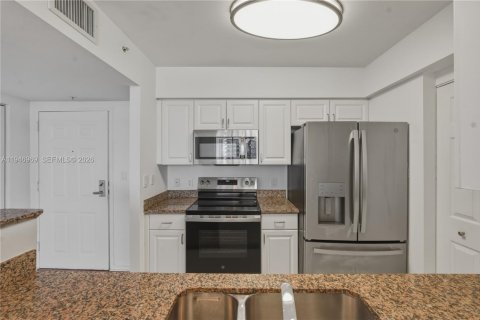 Снять в аренду кондоминиум в Майами, Флорида 1 спальня, 69.68м2, № 2007132 - фото 22