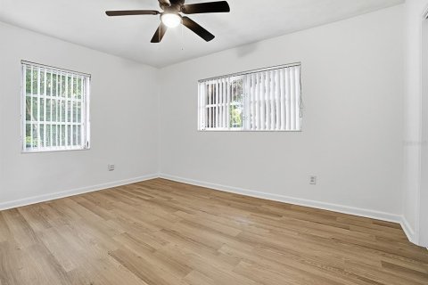Casa en venta en Mount Dora, Florida, 2 dormitorios, 116.13 m2 № 2296296 - foto 22