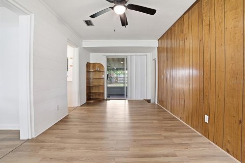 Casa en venta en Mount Dora, Florida, 2 dormitorios, 116.13 m2 № 2296296 - foto 13