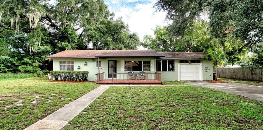 Casa en Mount Dora, Florida 2 dormitorios, 116.13 m2 № 2296296