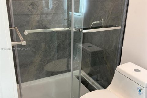 Appartement à louer à Miami, Floride: 37.16 m2 № 1840773 - photo 10
