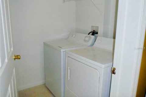Condominio en venta en Orlando, Florida, 2 dormitorios, 94.11 m2 № 2198260 - foto 11
