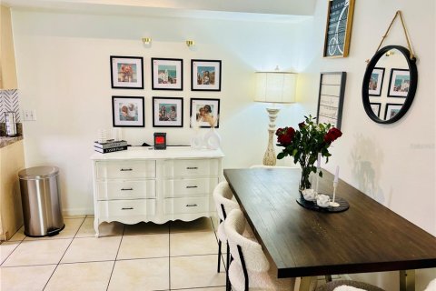 Condominio en venta en Orlando, Florida, 2 dormitorios, 94.11 m2 № 2198260 - foto 5