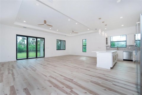 Villa ou maison à louer à Rotonda, Floride: 3 chambres, 161.46 m2 № 1918076 - photo 4