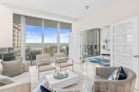 Condominio en venta en Riviera Beach, Florida, 3 dormitorios, 194.91 m2 № 2158182 - foto 20