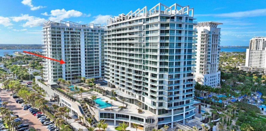 Condominio en Riviera Beach, Florida, 3 dormitorios  № 2158182