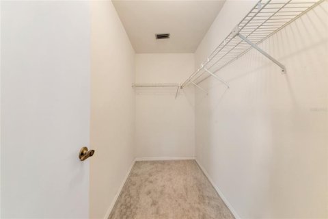 House in Port Charlotte, Florida 3 bedrooms, 169.27 sq.m. № 2150939 - photo 29