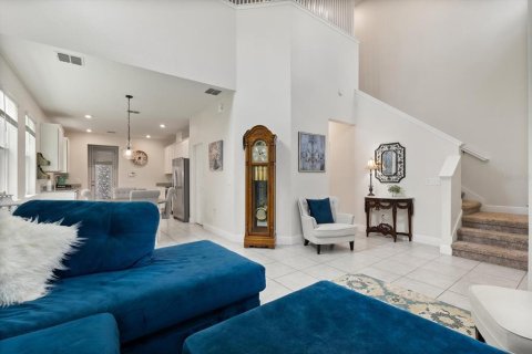 Купить таунхаус в Уинтер-Гарден, Флорида 11 комнат, 213.95м2, № 1803813 - фото 5