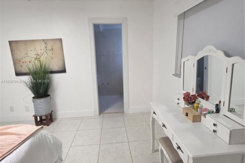 Copropriété à vendre à Hallandale Beach, Floride: 2 chambres, 101.45 m2 № 1935638 - photo 10