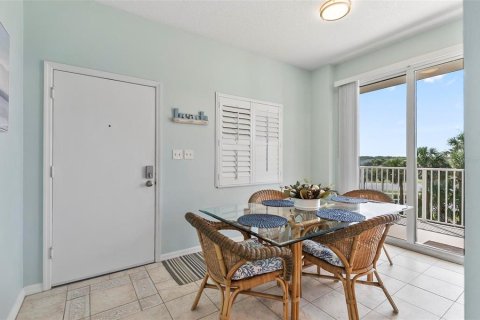 Condo in Palm Coast, Florida, 2 bedrooms  № 1789231 - photo 4