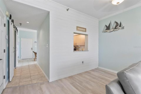Condo in Palm Coast, Florida, 2 bedrooms  № 1789231 - photo 10