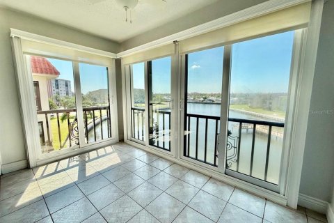 Condominio en alquiler en Clearwater, Florida, 1 dormitorio, 71.53 m2 № 1915231 - foto 10