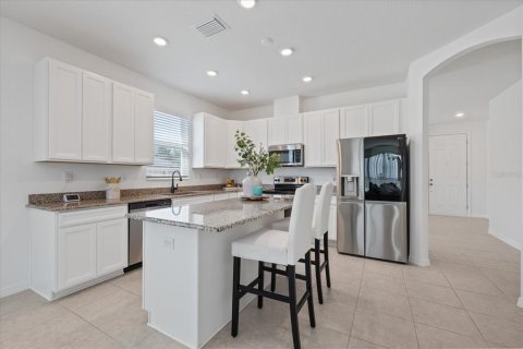Villa ou maison à louer à Seffner, Floride: 4 chambres, 193.05 m2 № 1590093 - photo 14