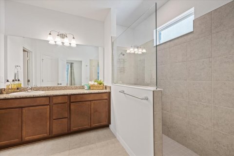 Villa ou maison à louer à Seffner, Floride: 4 chambres, 193.05 m2 № 1590093 - photo 16