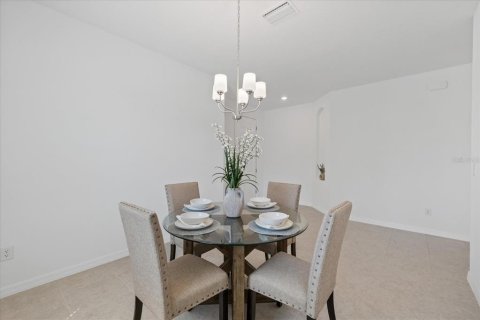 Villa ou maison à louer à Seffner, Floride: 4 chambres, 193.05 m2 № 1590093 - photo 6