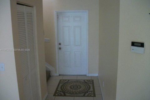 Купить таунхаус в Хомстед, Флорида 4 спальни, 150.32м2, № 2032991 - фото 5