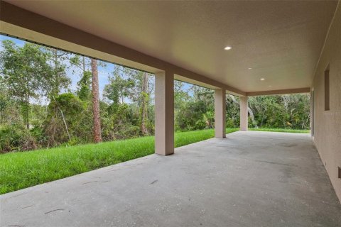 Villa ou maison à vendre à Deltona, Floride: 4 chambres, 212.84 m2 № 2280279 - photo 26