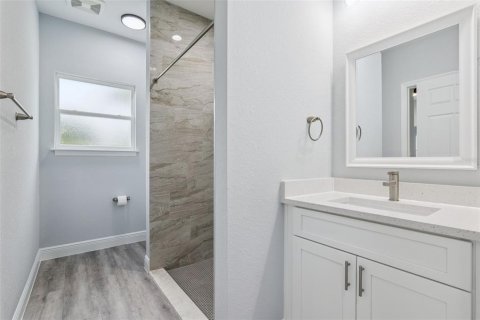 Villa ou maison à vendre à Deltona, Floride: 4 chambres, 212.84 m2 № 2280279 - photo 18